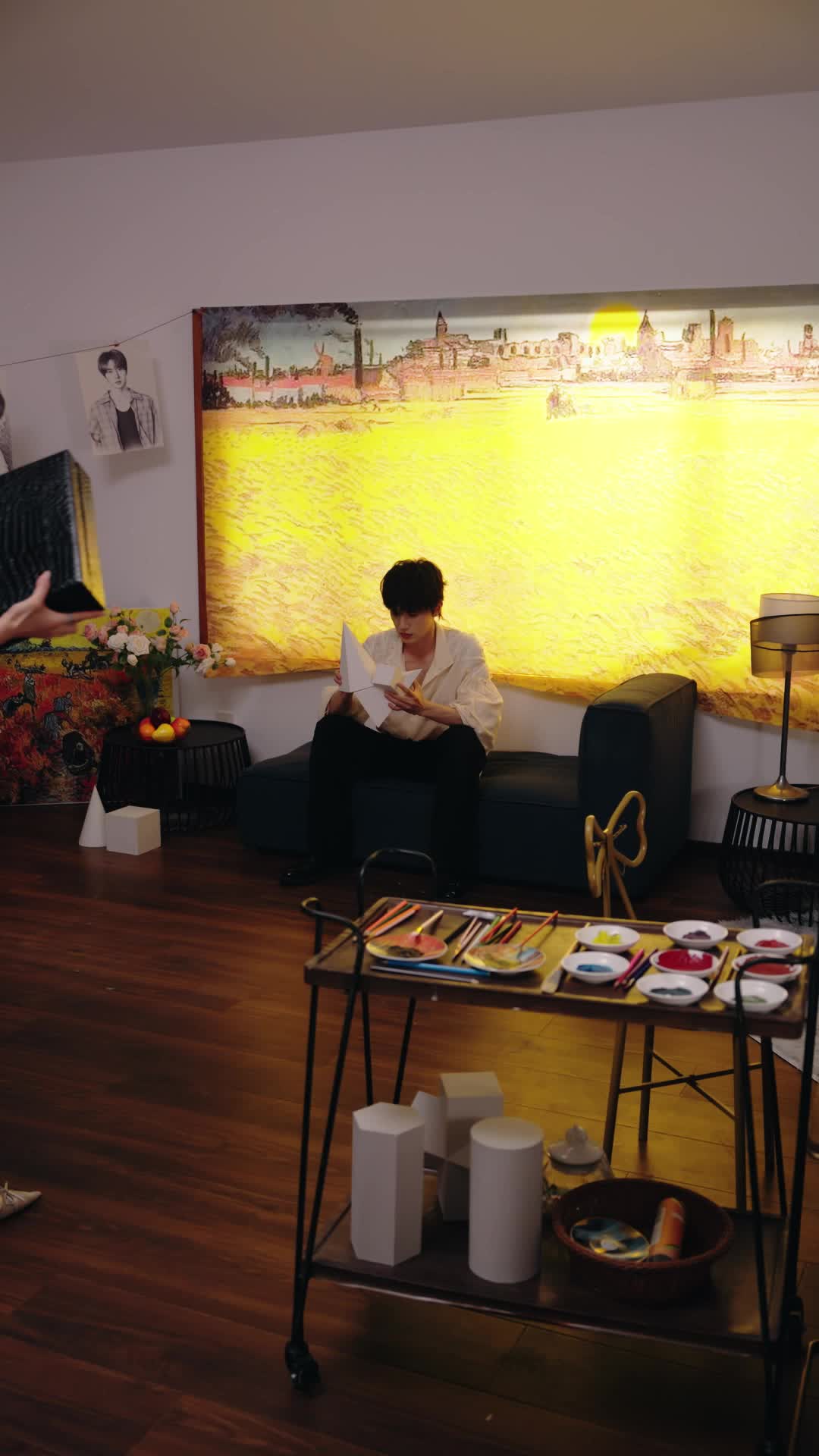 19화 - The Man I Paid Won't Let Me Go